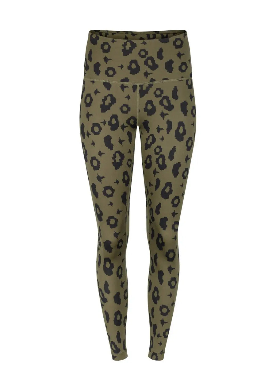 boochen eco-friendly leggings in green leopard, sustainable fashion, sustainable leggings, yoga, nachhaltige leggings im grün Leopard