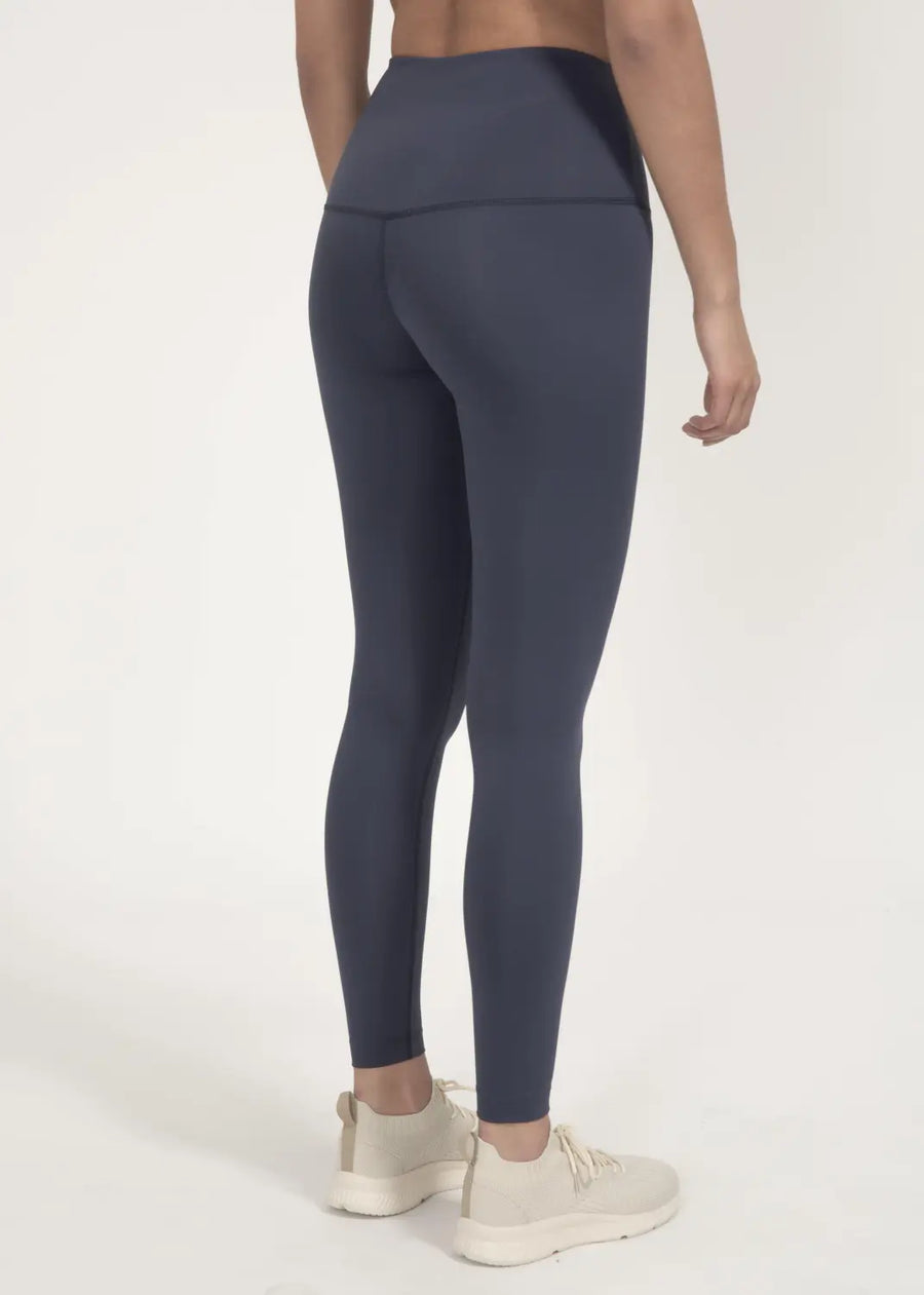 High-Rise Leggings in Midnight blue - boochen eco-conscious surfwear