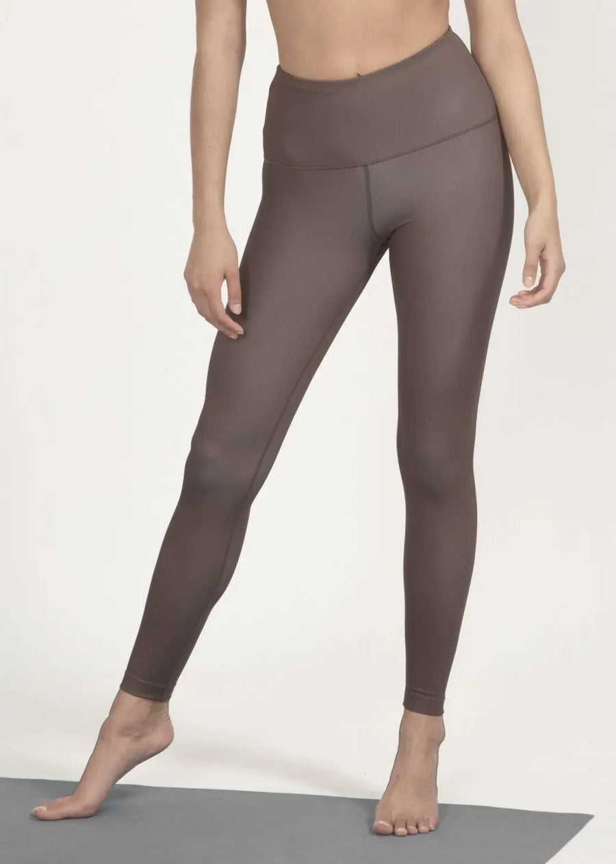 High-Rise Leggings in Mocha - boochen eco-conscious surfwear